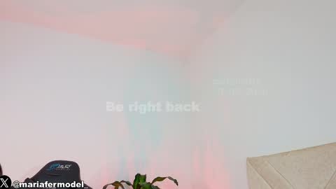 Maria Fer online show from 05-19-26, 04:13