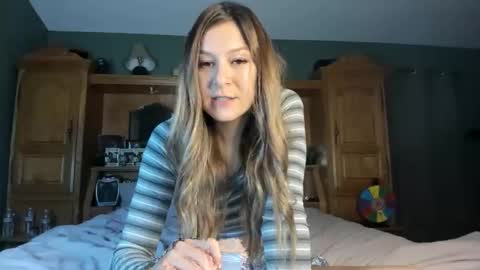 Pinkkitty online show from 05-28-26, 03:26