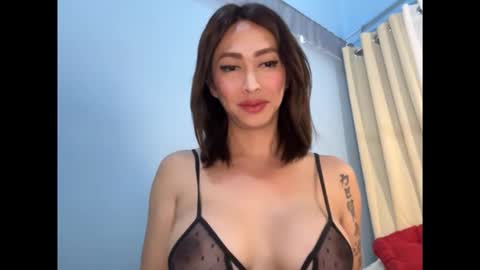 Snapshot of marialaboxxx chatting on 06-08-26, 12:27 Maria online show from 06-08-26, 12:27