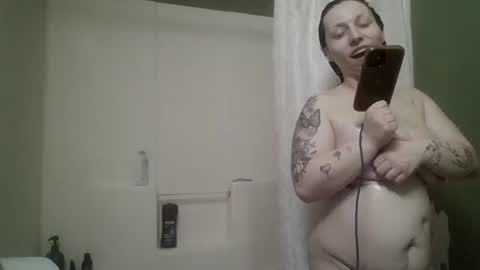 Snapshot of mariamaybe24 chatting on 12-07-24, 08:49 Mariah online show from 12-07-24, 08:49