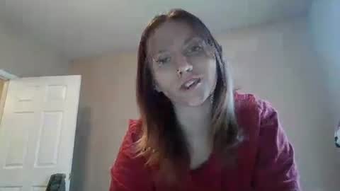 Snapshot of mariamaybe24 chatting on 12-11-24, 08:18 Mariah online show from 12-11-24, 08:18