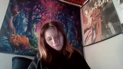Snapshot of mariamaybe24 chatting on 01-11-25, 11:02 Mariah online show from 01-11-25, 11:02