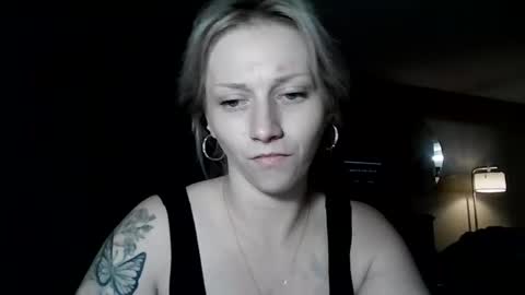 Snapshot of mariamaybe24 chatting on 05-28-26, 06:21 Mariah online show from 05-28-26, 06:21