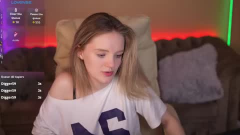 Maria online show from 05-17-26, 05:53