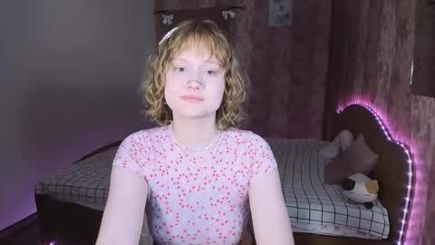 Maria online show from 03-08-26, 02:15