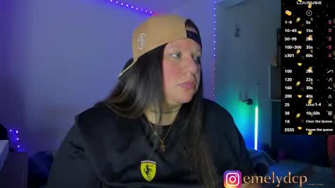   Independent Model online show from 02-08-26, 09:40