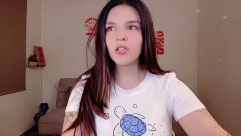 Snapshot of mariangeel_ chatting on 06-11-26, 12:54 mariangeel_ online show from 06-11-26, 12:54
