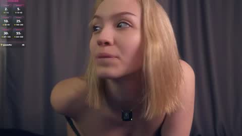 Snapshot of mariannsullivant chatting on 05-06-26, 09:53 Rachel online show from 05-06-26, 09:53