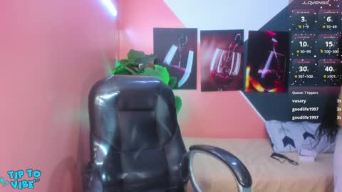 Marian Sexy online show from 12-10-24, 05:11