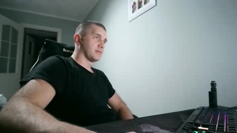 maribor5879 online show from 01-28-25, 11:28