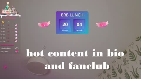 Snapshot of marie_diaze chatting on 01-05-25, 08:11 Marie LEAVE YOUR WITH ME online show from 01-05-25, 08:11