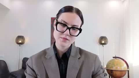 Marie Fitch online show from 05-08-26, 03:12
