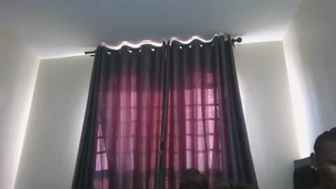 Marie online show from 04-01-26, 02:25