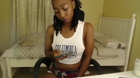 mariejuana online show from 12-21-25, 07:54