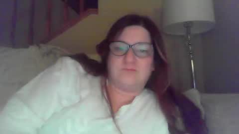 Marie online show from 12-17-25, 01:11