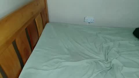 Snapshot of marigold_gift chatting on 05-19-26, 01:56 gold online show from 05-19-26, 01:56