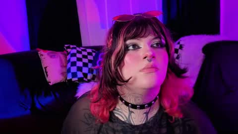 mariiana_velezz online show from 03-21-26, 12:26