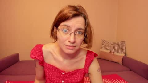 Marilyn online show from 04-10-26, 02:55