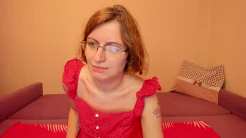 Snapshot of marilynspecial chatting on 06-16-26, 07:16 Marilyn online show from 06-16-26, 07:16