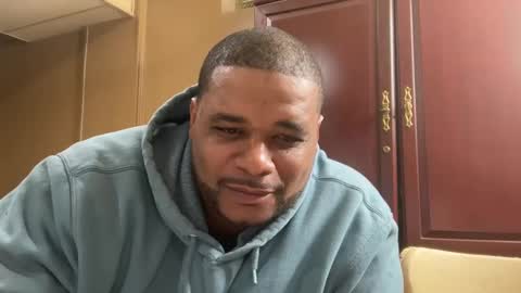 MARIOLUIGIHOT online show from 02-23-25, 02:40