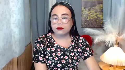 LEAH online show from 01-18-26, 10:46