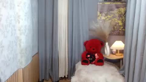 LEAH online show from 03-05-26, 11:01