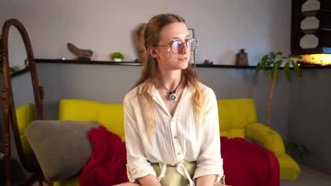 Kate online show from 05-18-26, 03:35