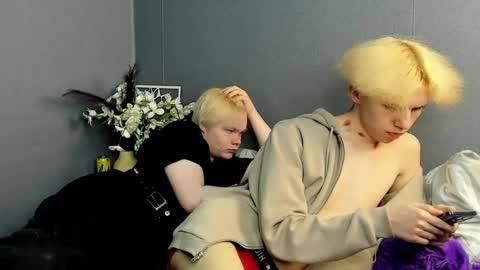 mark_brain online show from 04-16-26, 07:03