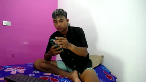 mark_latin18 online show from 02-09-25, 06:22