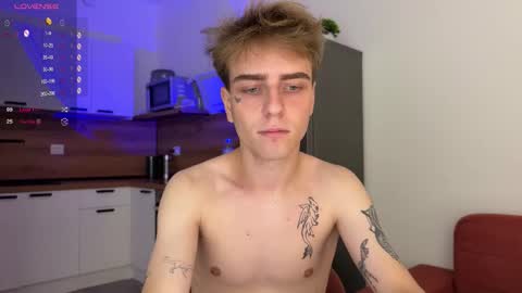 Mark 3 online show from 09-18-25, 01:13