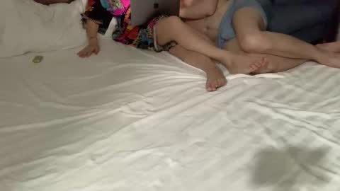 Snapshot of markiza_karabasa chatting on 01-11-25, 03:42 Adam and Eve online show from 01-11-25, 03:42