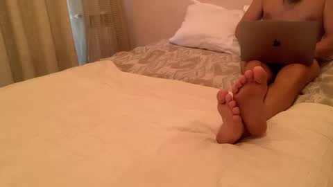 Snapshot of markiza_karabasa chatting on 10-08-25, 12:03 Adam and Eve online show from 10-08-25, 12:03