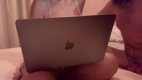 Snapshot of markiza_karabasa chatting on 10-16-25, 03:46 Adam and Eve online show from 10-16-25, 03:46