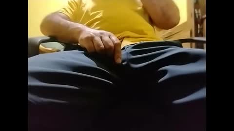 markoanto35 online show from 10-20-25, 03:29