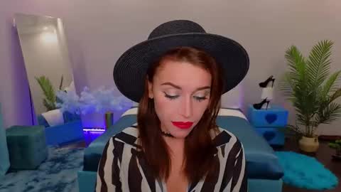 Snapshot of marladewis chatting on 09-20-25, 02:18 MarlaDewis online show from 09-20-25, 02:18