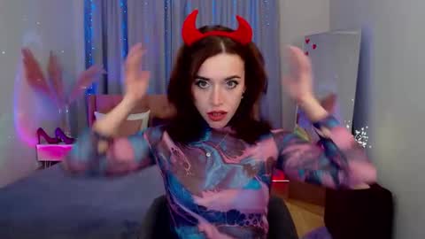 Snapshot of marladewis chatting on 11-23-25, 06:24 MarlaDewis online show from 11-23-25, 06:24