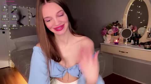 Maja online show from 03-17-26, 06:17