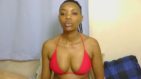 Snapshot of marly_babe chatting on 06-10-26, 10:19 Marly online show from 06-10-26, 10:19