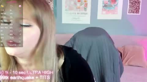 Snapshot of marmel199 chatting on 06-26-26, 03:49 Liza online show from 06-26-26, 03:49