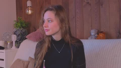 Snapshot of marquitamergel chatting on 03-29-26, 10:15 Andriella online show from 03-29-26, 10:15