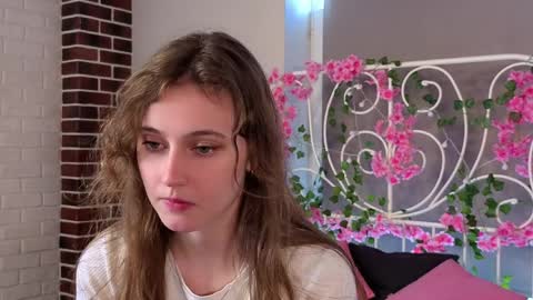 Snapshot of marquitamergel chatting on 04-08-26, 09:42 Andriella online show from 04-08-26, 09:42