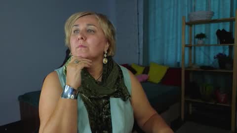 marta_wils online show from 09-25-25, 08:51