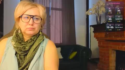 marta_wils online show from 10-27-25, 03:32