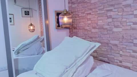 Snapshot of martina_thompson69 chatting on 03-13-26, 04:24 Martina online show from 03-13-26, 04:24