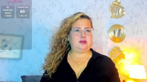 Martina Caicedo online show from 04-15-26, 10:55