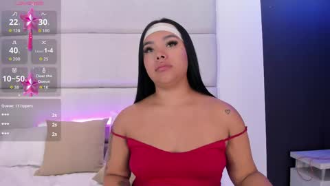 Martina Garcia online show from 05-27-26, 01:57
