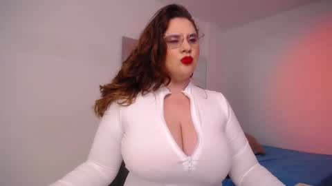 Martina  online show from 11-10-25, 12:53