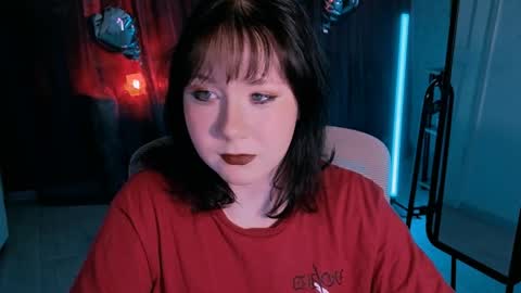 Snapshot of marty_bree chatting on 05-10-26, 05:18 Nancy online show from 05-10-26, 05:18