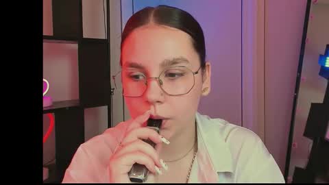 Snapshot of mary_chilli chatting on 03-13-26, 06:09 mary_chilli online show from 03-13-26, 06:09