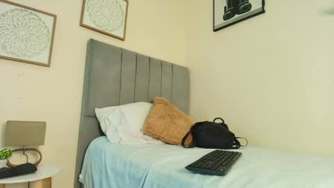 Snapshot of mary_cute9 chatting on 04-21-26, 12:00 mary_cute9 online show from 04-21-26, 12:00